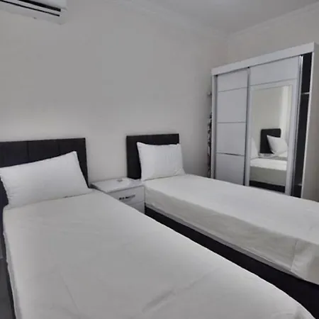 Apartmán Luxury 2-Bed Apartment In Didim - Sleeps 6 *