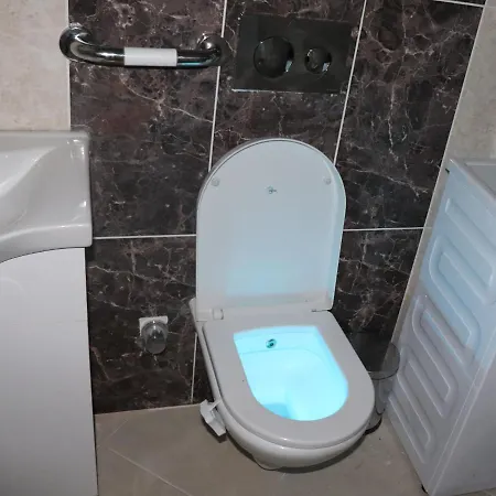 Luxury 2-Bed Apartment In Didim - Sleeps 6